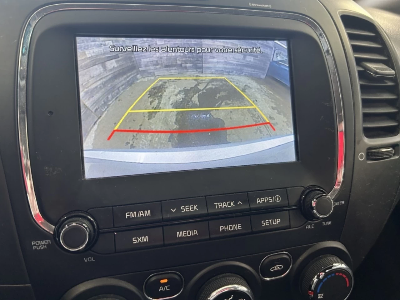 2018 Kia Forte Auto Cam de Recul S. Chauffant ** APPROUVÉE 99.9% Image principale