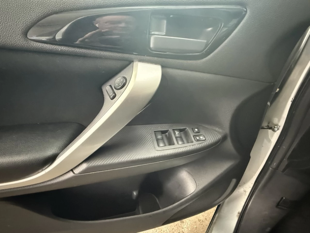 2022 Mitsubishi Eclipse Cross ES AWD BLUETOOTH MAGS **APPROUVÉ À 99.9%** Image principale