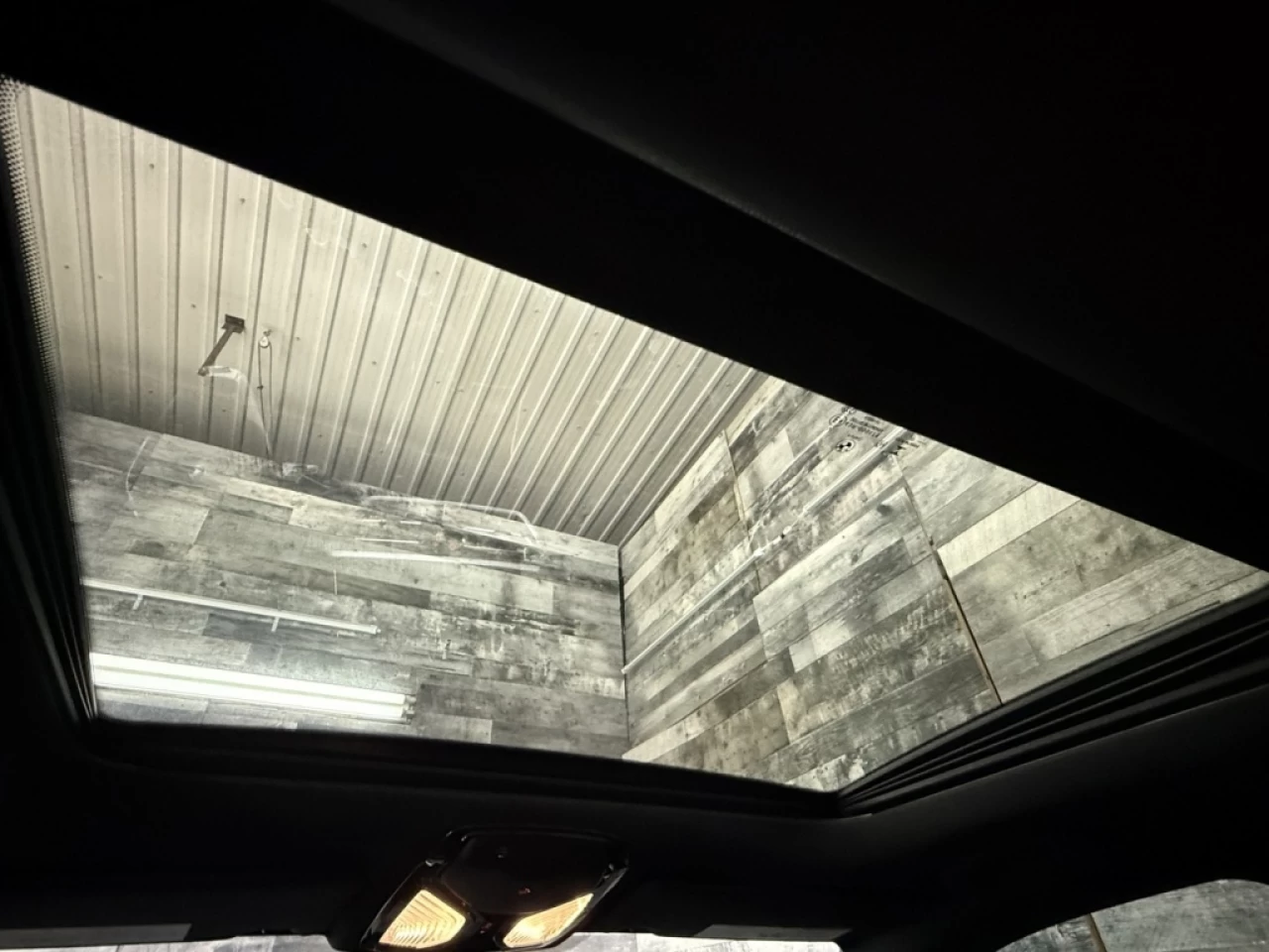 2021 BMW 3 Series 330i xDrive AWD CUIR TOIT NAV ** APPROUVÉ À 99.9% Image principale