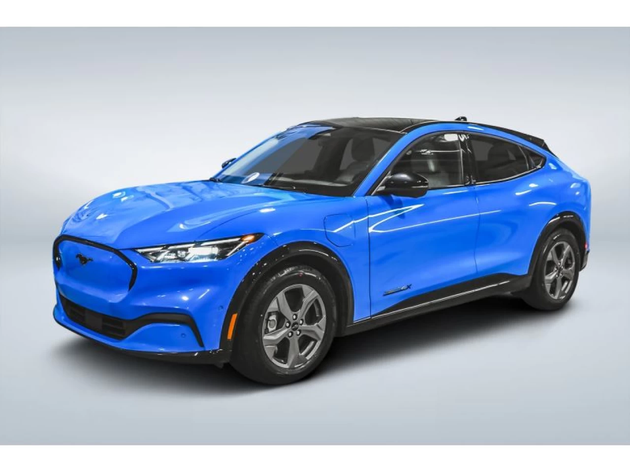 2024 Ford Mustang Mach-E Premium AWD LONGUE AUTONOMIE TOIT PANORAMIQUE Main Image
