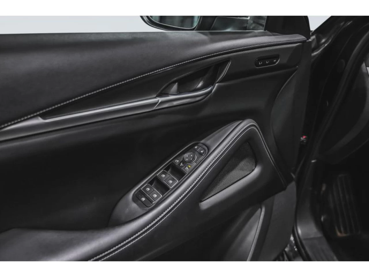 2024 Infiniti QX60 LUXE AWD CUIR TOIT OUVRANT Main Image