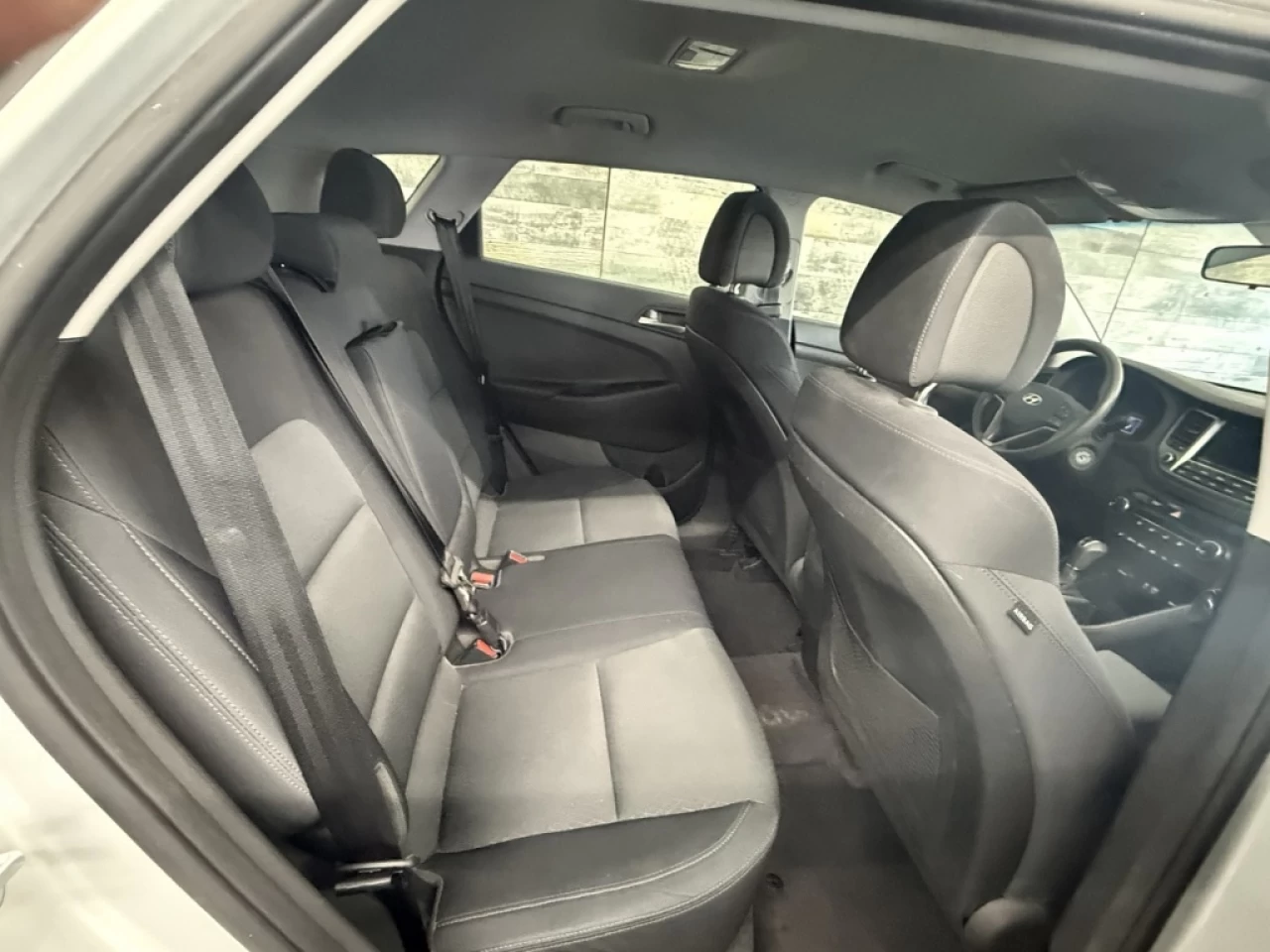 2018 Hyundai Tucson SE AUTO CAM DE RECUL **APPROUVÉ À 99.9%** Image principale