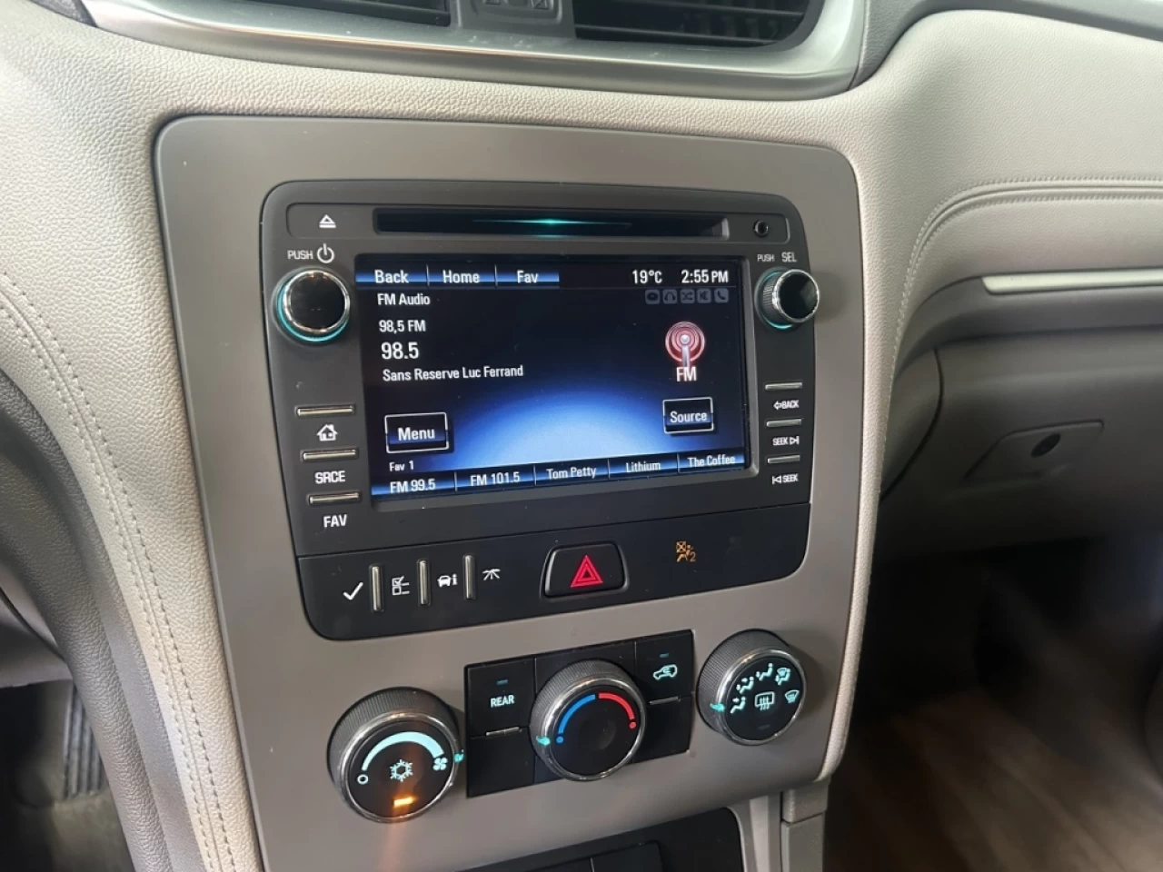 2017 Chevrolet Traverse 8 PASS AWD BLUETOOTH CAM DE RECUL ***APPROUVÉE 99. Image principale