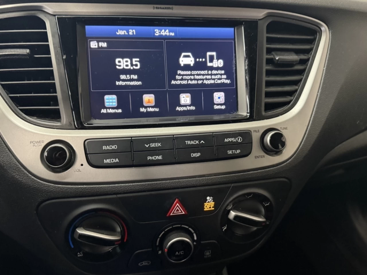 2019 Hyundai Accent PrivilÉgiÉ Auto Bluetooth sieges chauffant **Appro Image principale
