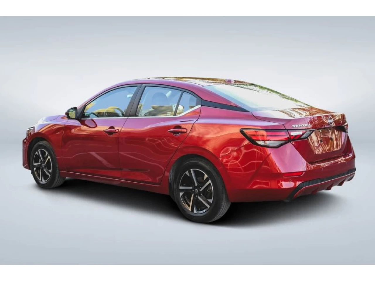 2024 Nissan Sentra SV Image principale