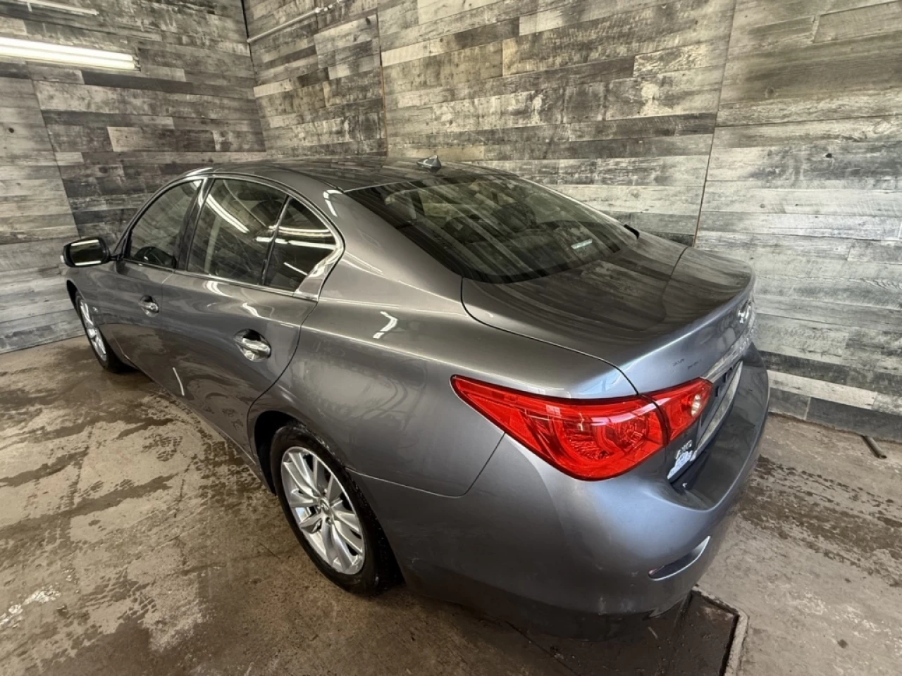 2017 Infiniti Q50 AWD CUIR TOIT NAV **APPROUVÉ À 99.9%** Image principale