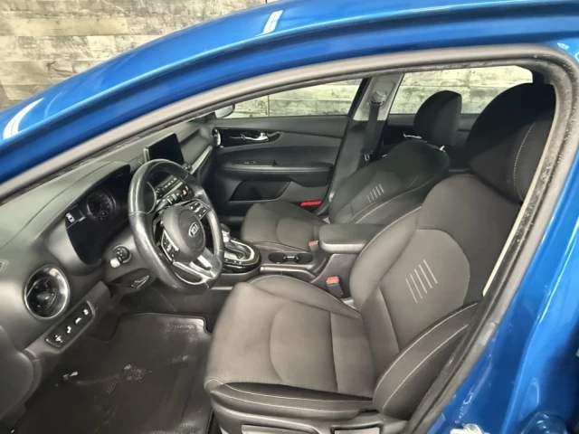 Kia Forte EX Apple CarPlay, Toit, Bluetooth ** APPROUVÉ À 99 2021