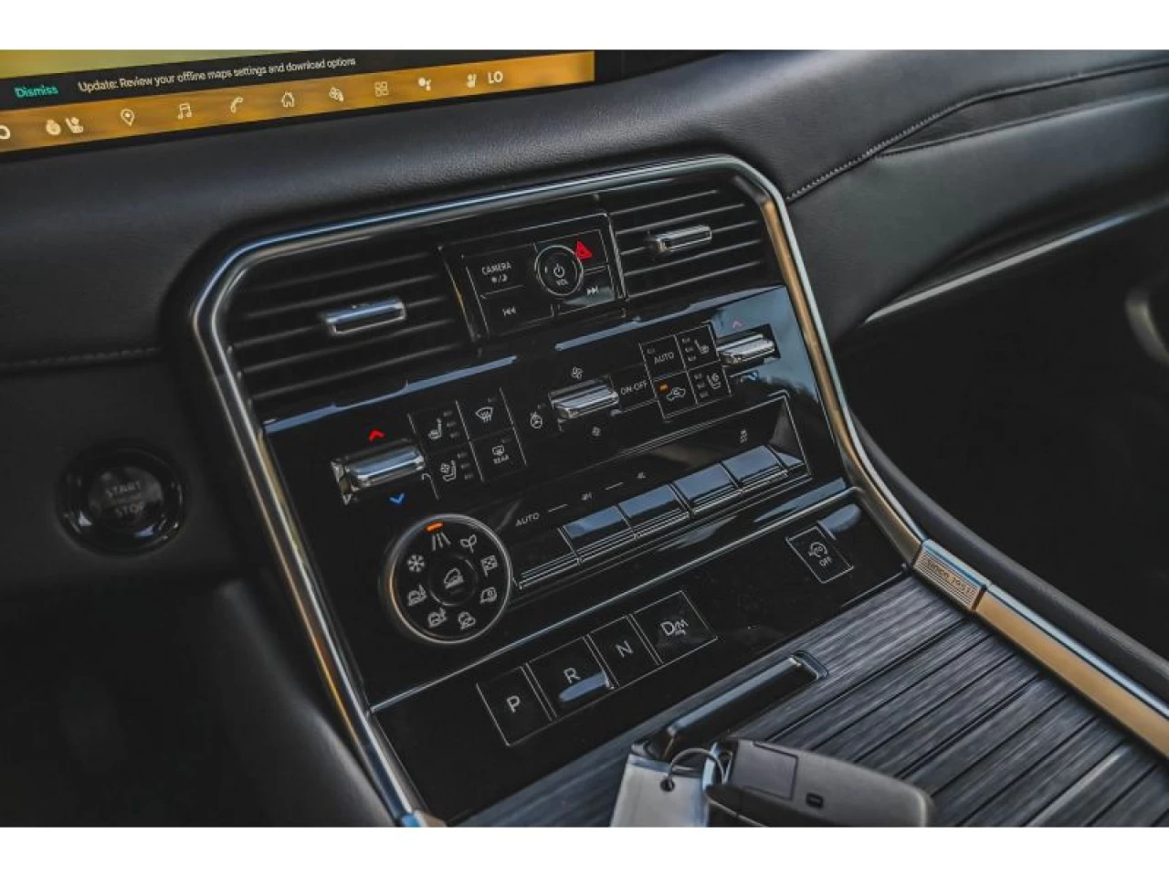 2025 Nissan Armada Platinum 4X4 FULL Image principale
