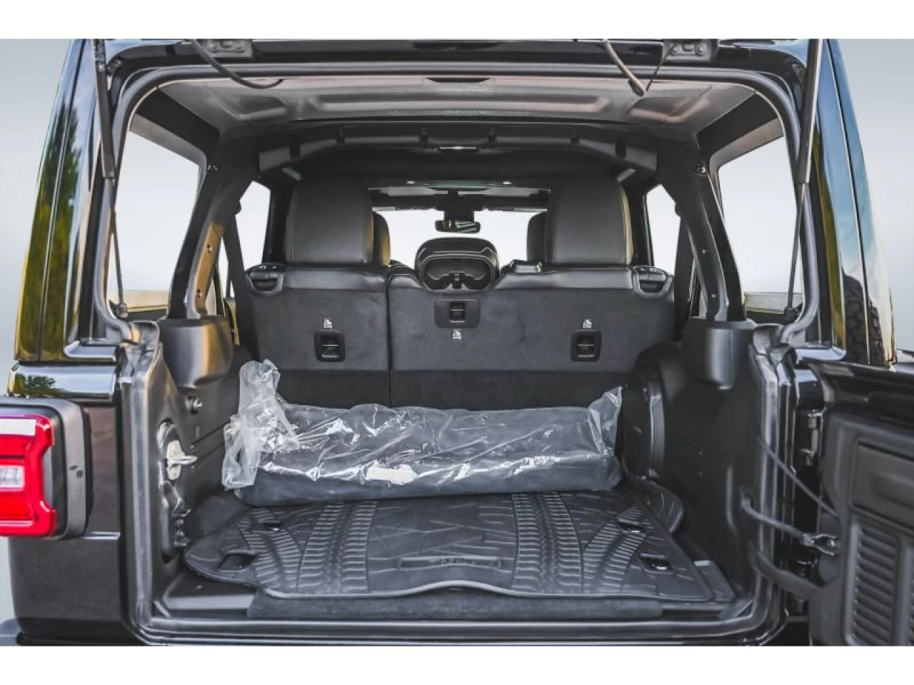 2024 Jeep Wrangler Rubicon 392 Final Edition v8 Image principale