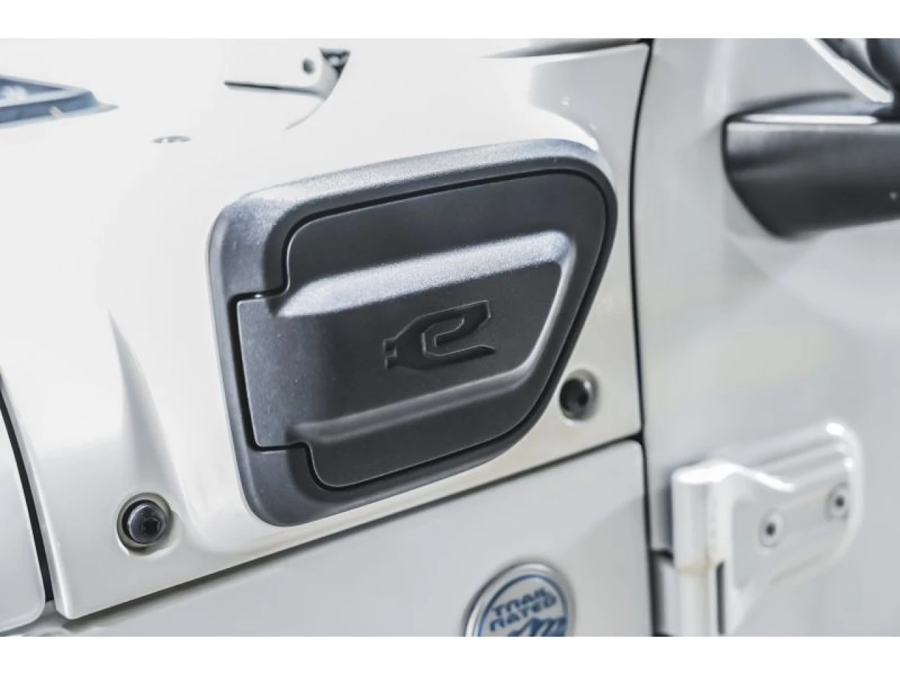 2021 Jeep Wrangler 4XE Unlimited Sahara 4X4 SKY ONE-TOUCH COLD WEATHE Main Image