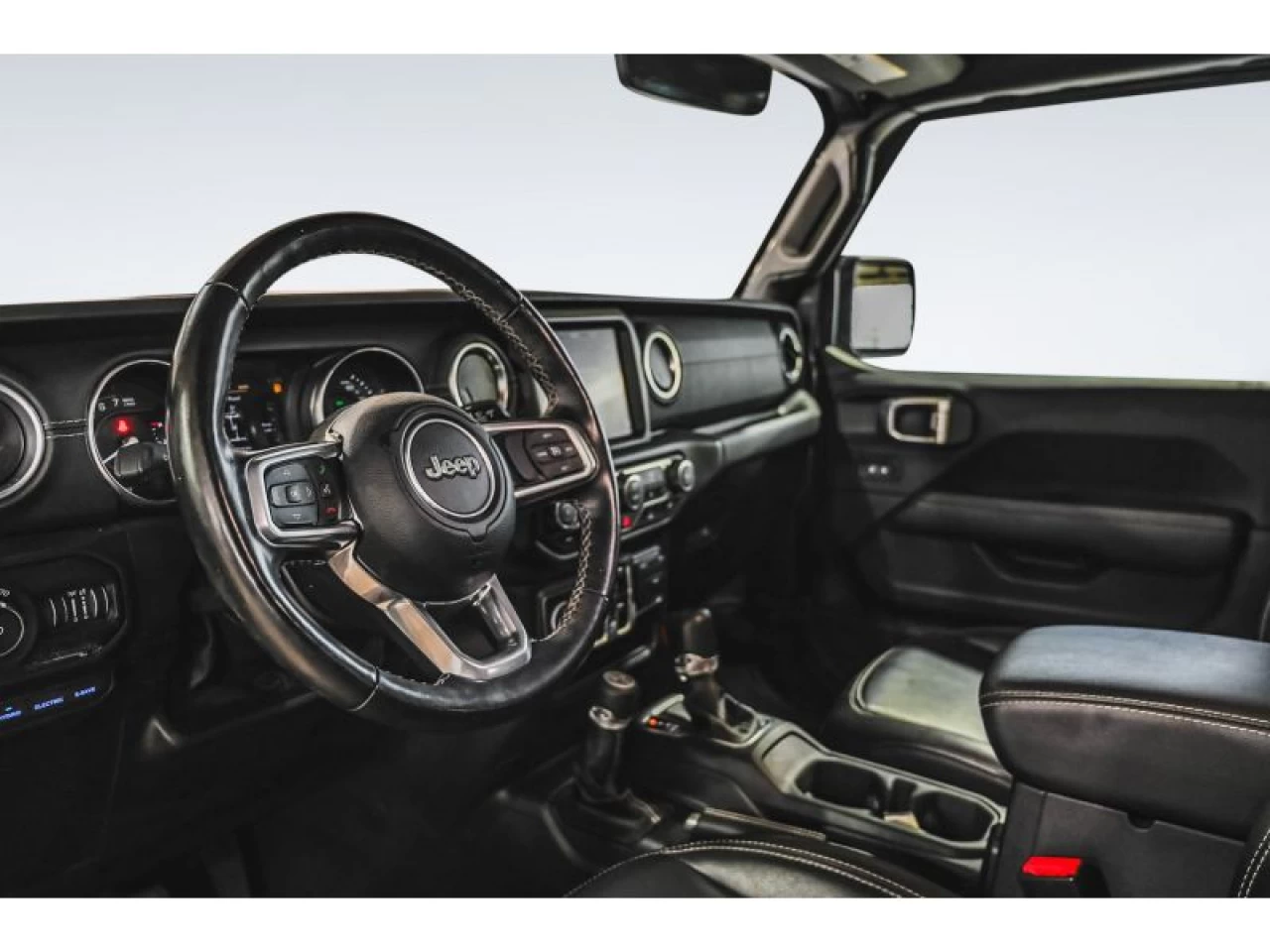 2022 Jeep Wrangler Unlimited Sahara 4x4 Image principale