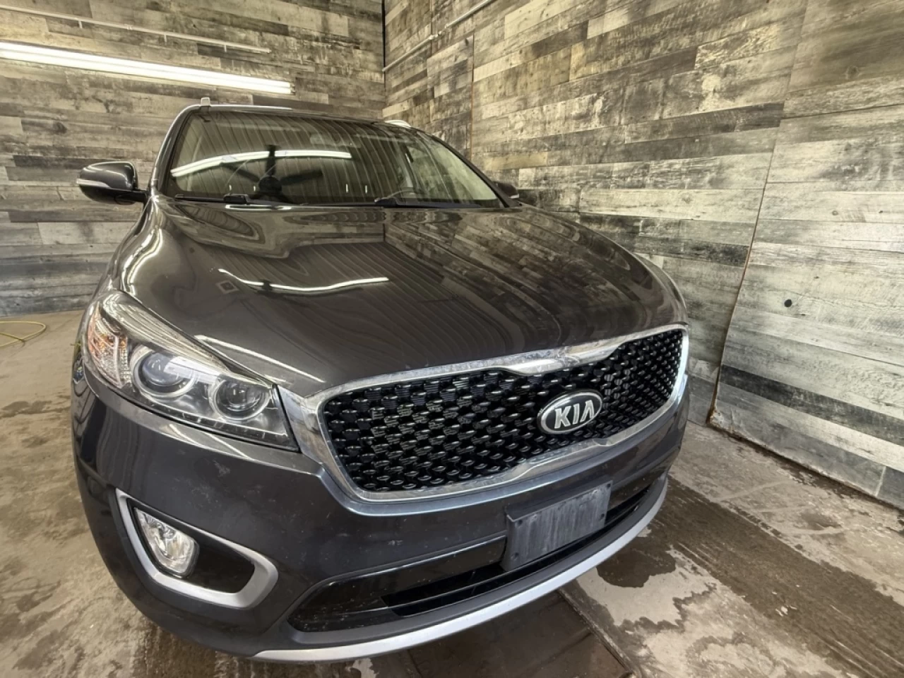 2018 Kia Sorento EX Turbo AWD CUIR **APPROUVÉ À 99.9%** Image principale