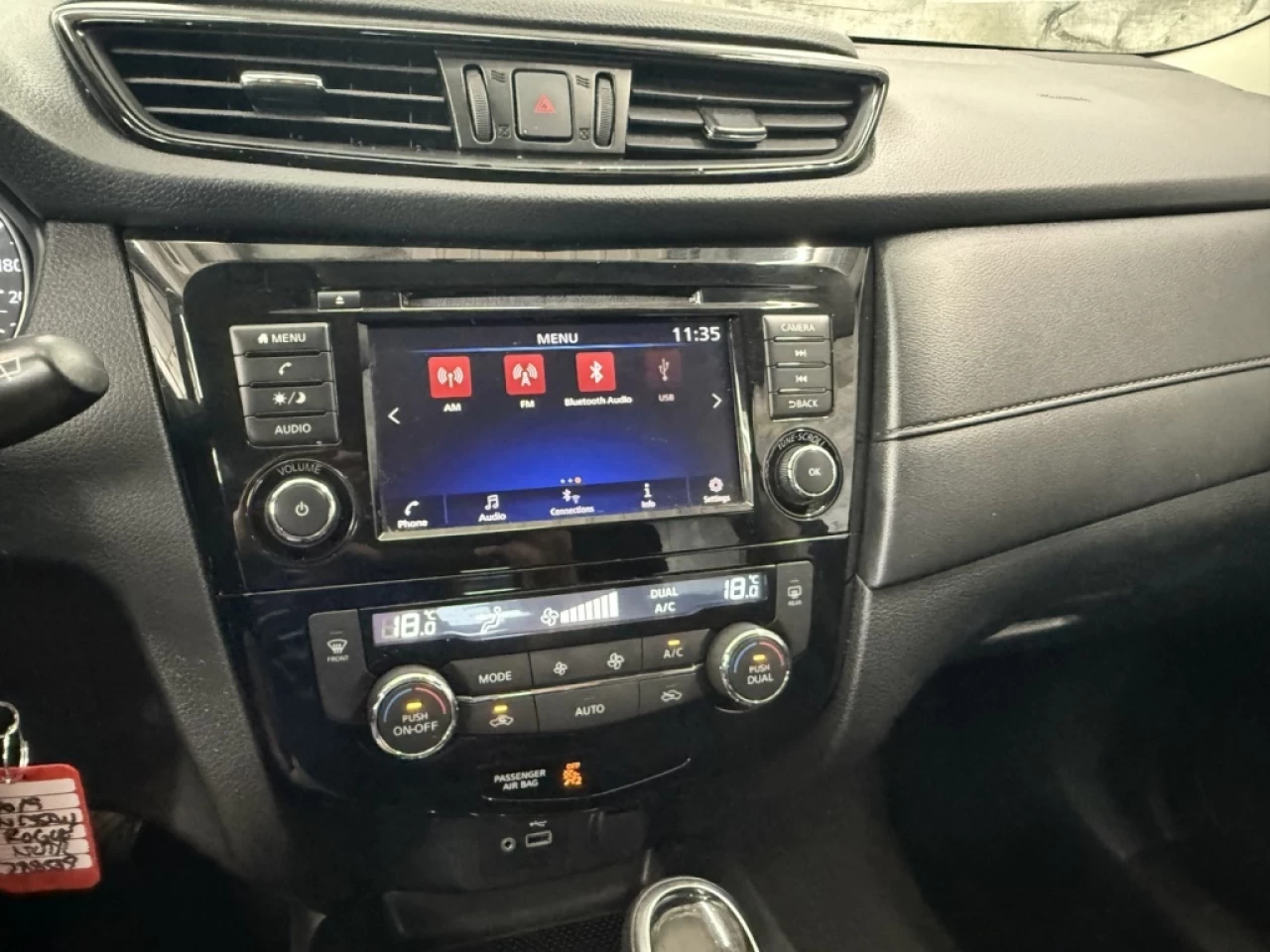 2019 Nissan Rogue S Image principale