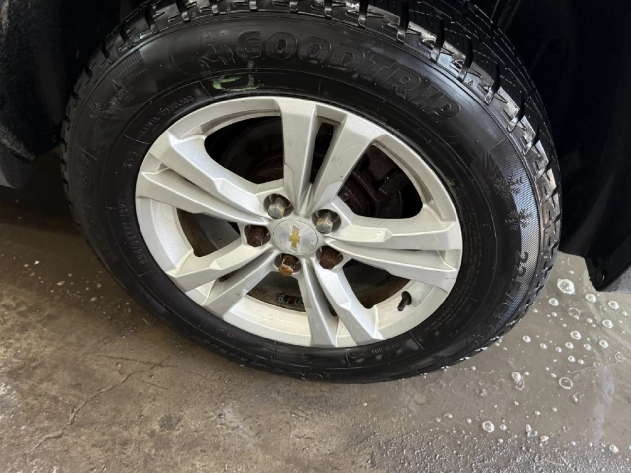 2017 Chevrolet Equinox 4X4 CAM DE RECUL BLUETOOTH **APPROUVÉ À 99.,9%** Image principale