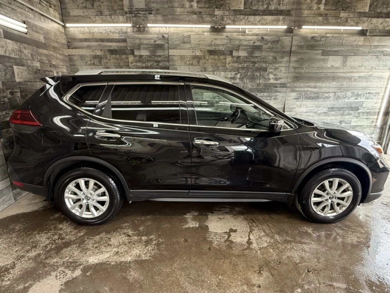 2019 Nissan Rogue S Image principale