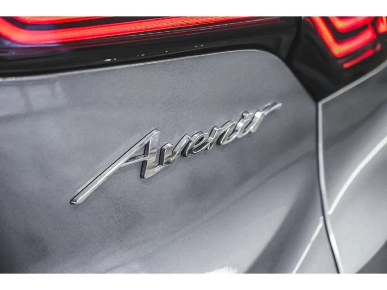 2024 Buick Encore GX AWD 4dr Avenir Main Image