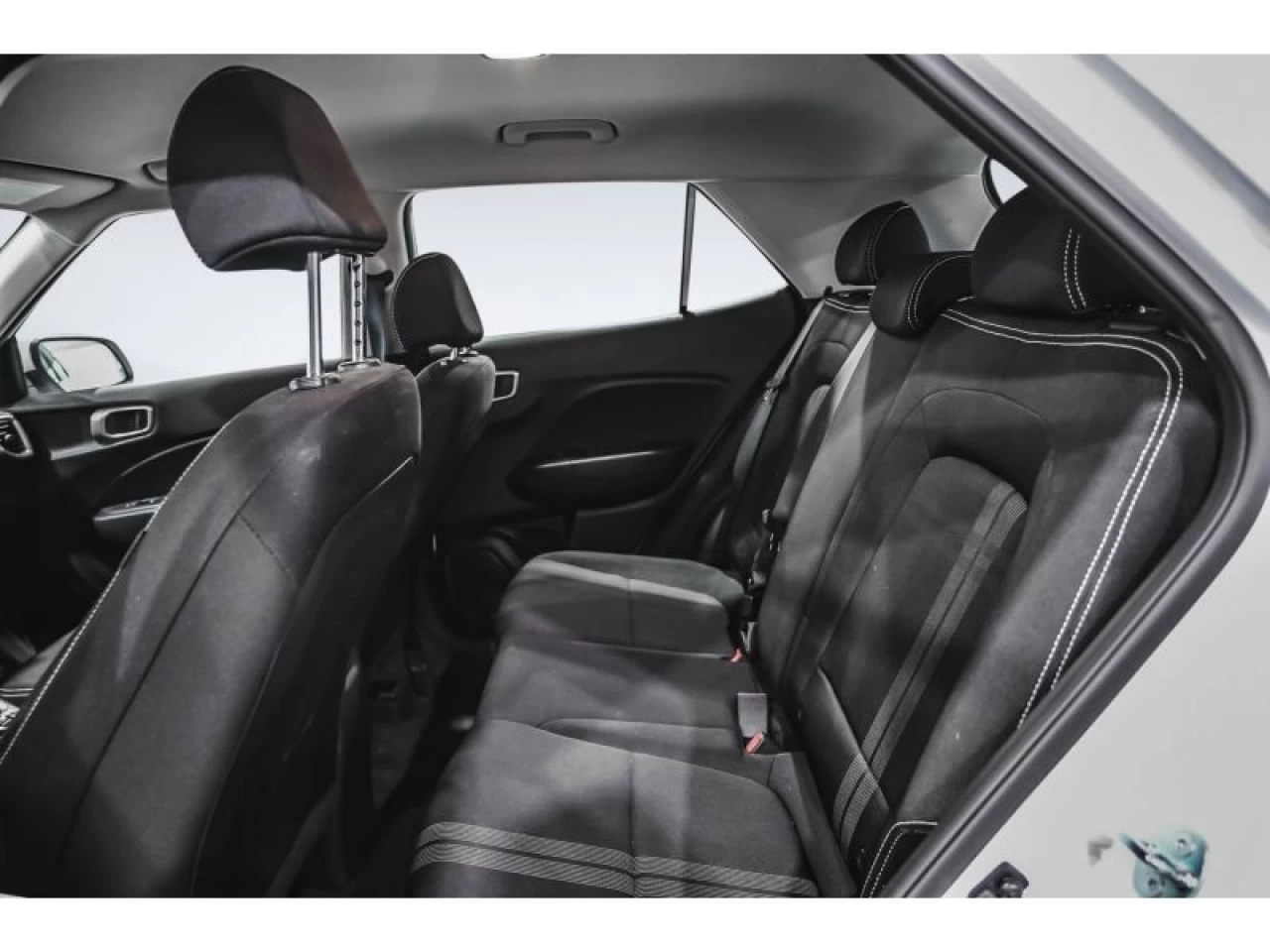 2025 Hyundai Venue Preferred IVT Main Image