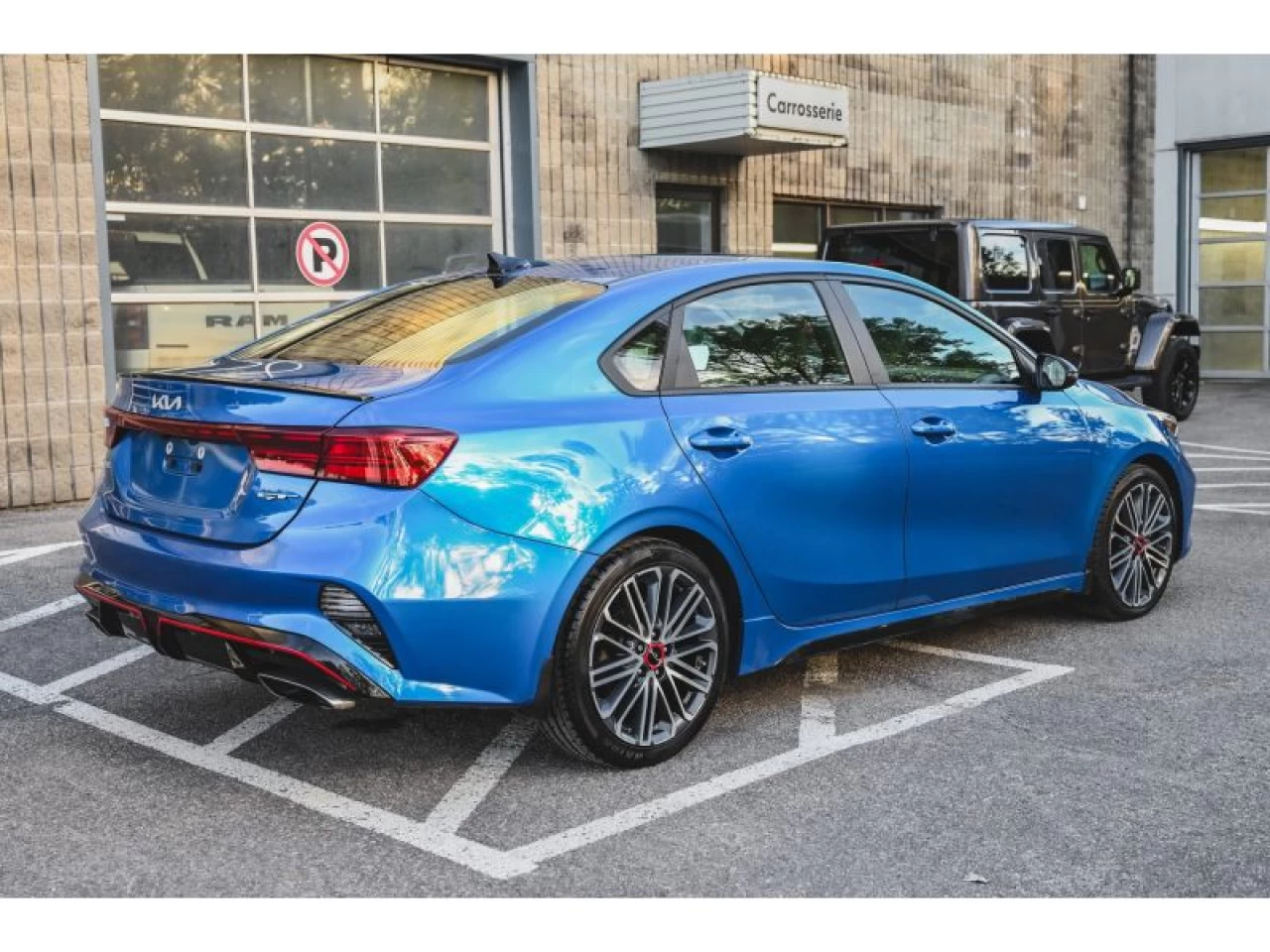 2022 Kia Forte GT Limited DCT CUIR TOIT OUVRANT Main Image
