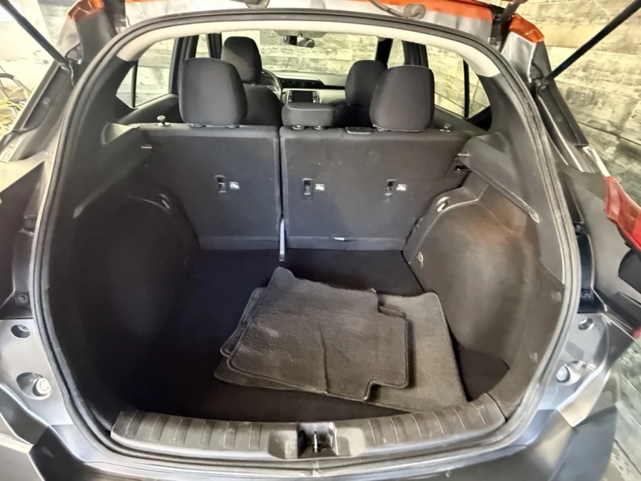 2018 Nissan Kicks SV Bluetooth camera recul **ApprouvÉe 99,9%** Image principale