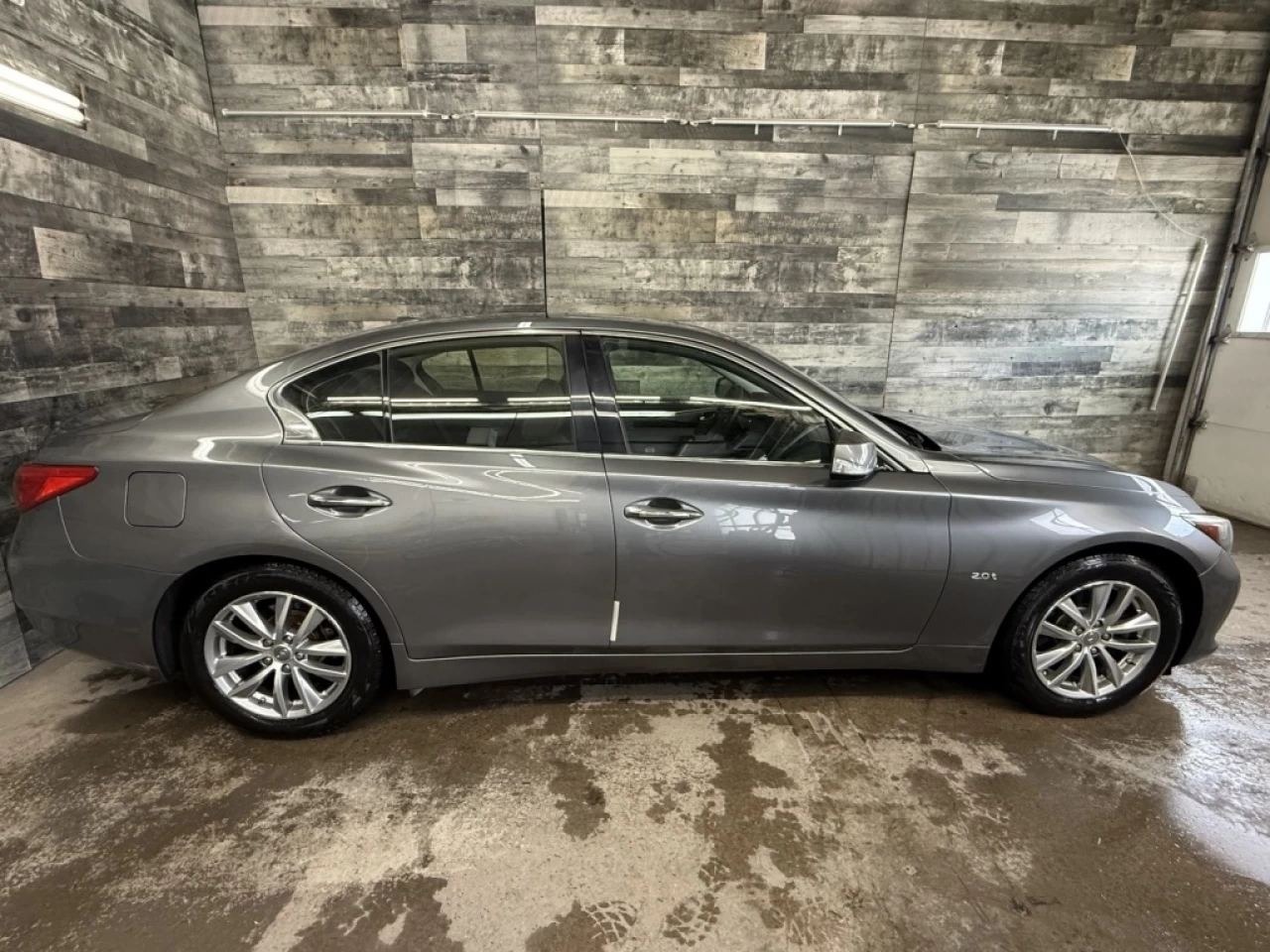 2017 Infiniti Q50 AWD CUIR TOIT NAV **APPROUVÉ À 99.9%** Image principale