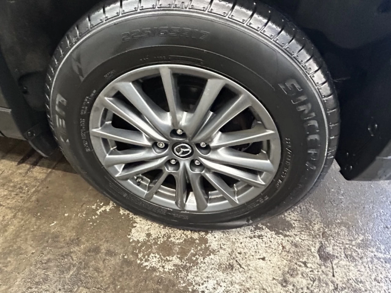 2018 Mazda CX-5 GS AWD NAV CUIR **APPROUVÉE 99,9%** Main Image