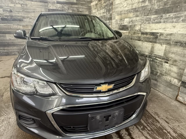 Chevrolet Sonic LT Auto Apple carplay/Android **Approuvé à 99.9%** 2018