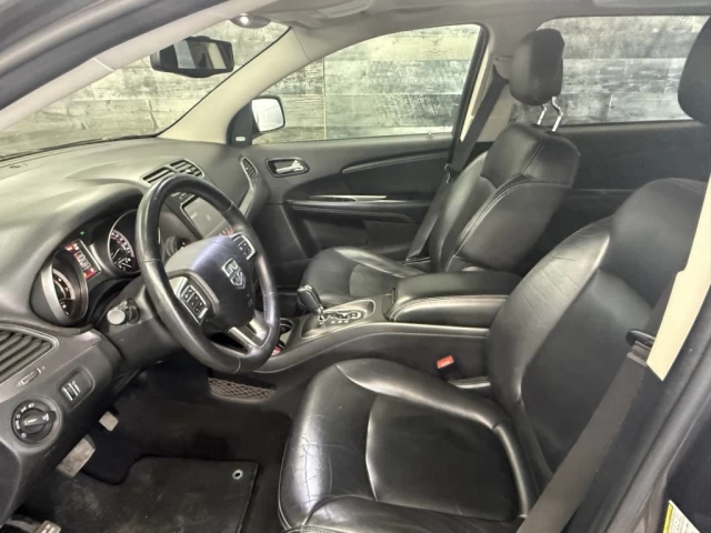 Dodge Journey Crossroad AWD 7 PASS CUIR TOIT **APPROUVÉ À 99.9%* 2017