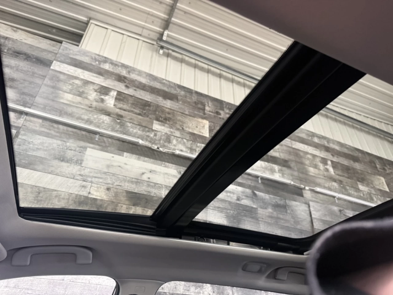 2019 Nissan Rogue SV AWD TOIT PANO CAM DE RECUL** APPROUVÉ À 99.9% * Image principale