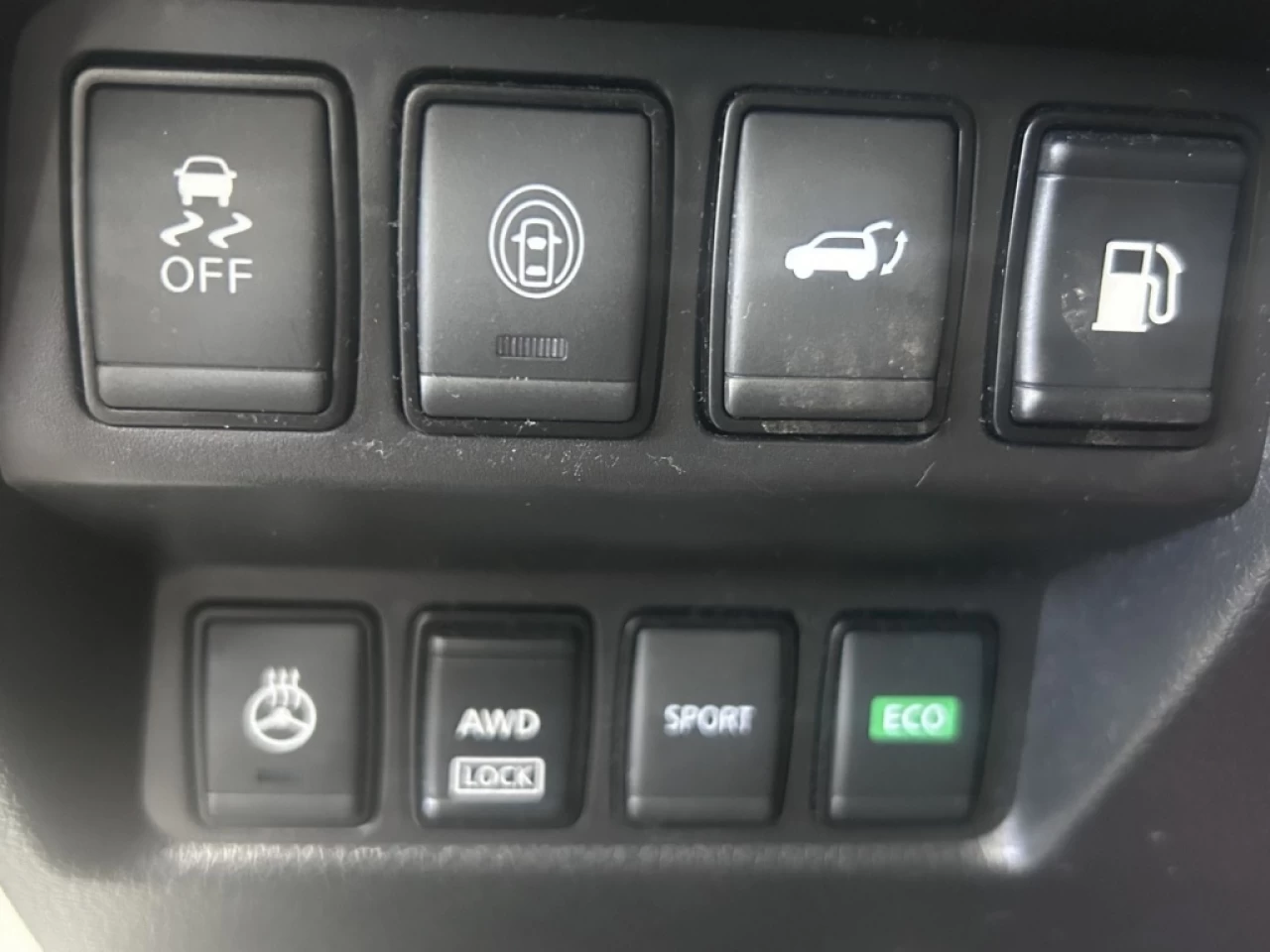 2018 Nissan Rogue SL AWD AUTO NAV TOIT CUIR **APPROUVÉE 99,9%** Image principale