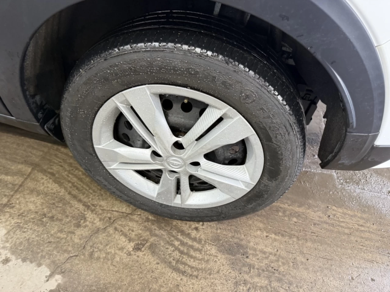 2022 Nissan Kicks S Bluetooth commande au volant cam de recul **Appr Image principale