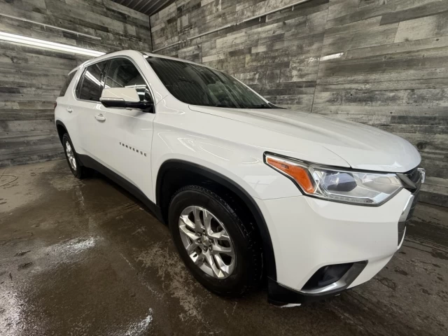 Chevrolet Traverse LT 8 PASS AWD CAM DE RECUL **APPROUVÉ À 99.9%** 2018