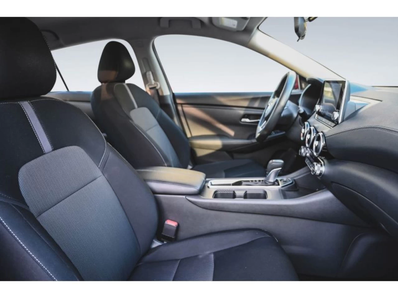 2024 Nissan Sentra SV Image principale