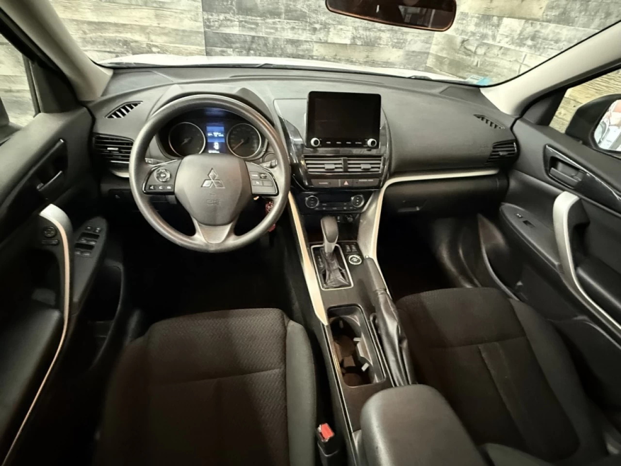 2023 Mitsubishi Eclipse Cross ES AWD BLUETOOTH CAMÉRA DE RECUL **APPROUVÉ À 99.9 Image principale