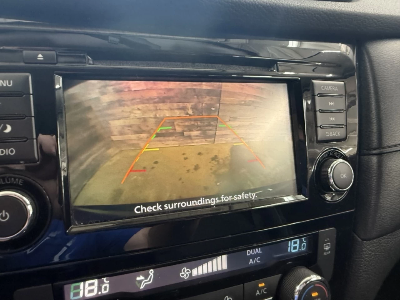 2019 Nissan Rogue S Image principale