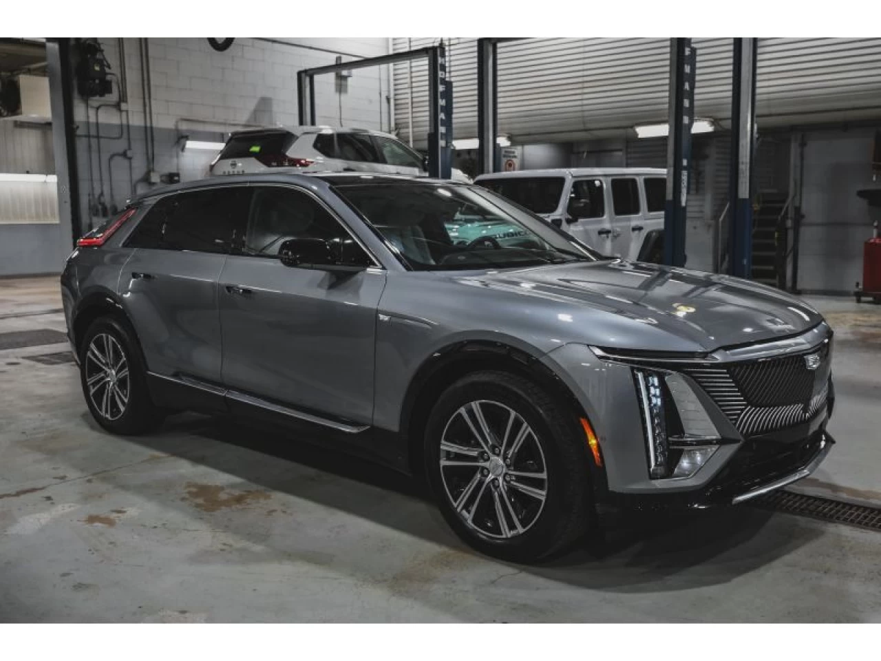 2024 Cadillac LYRIQ Luxury 2 AWD Image principale