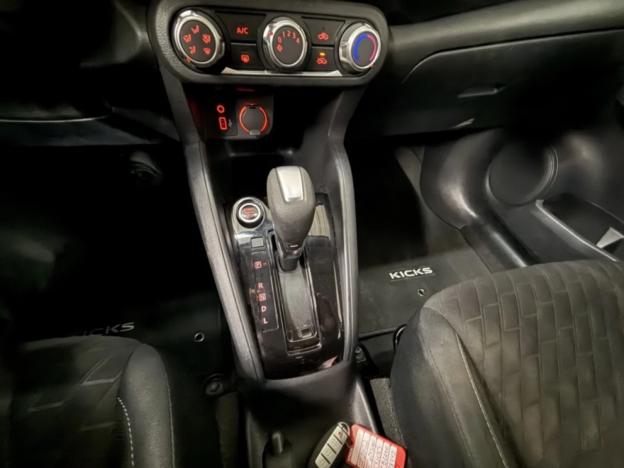 2022 Nissan Kicks S Bluetooth commande au volant cam de recul **Appr Image principale