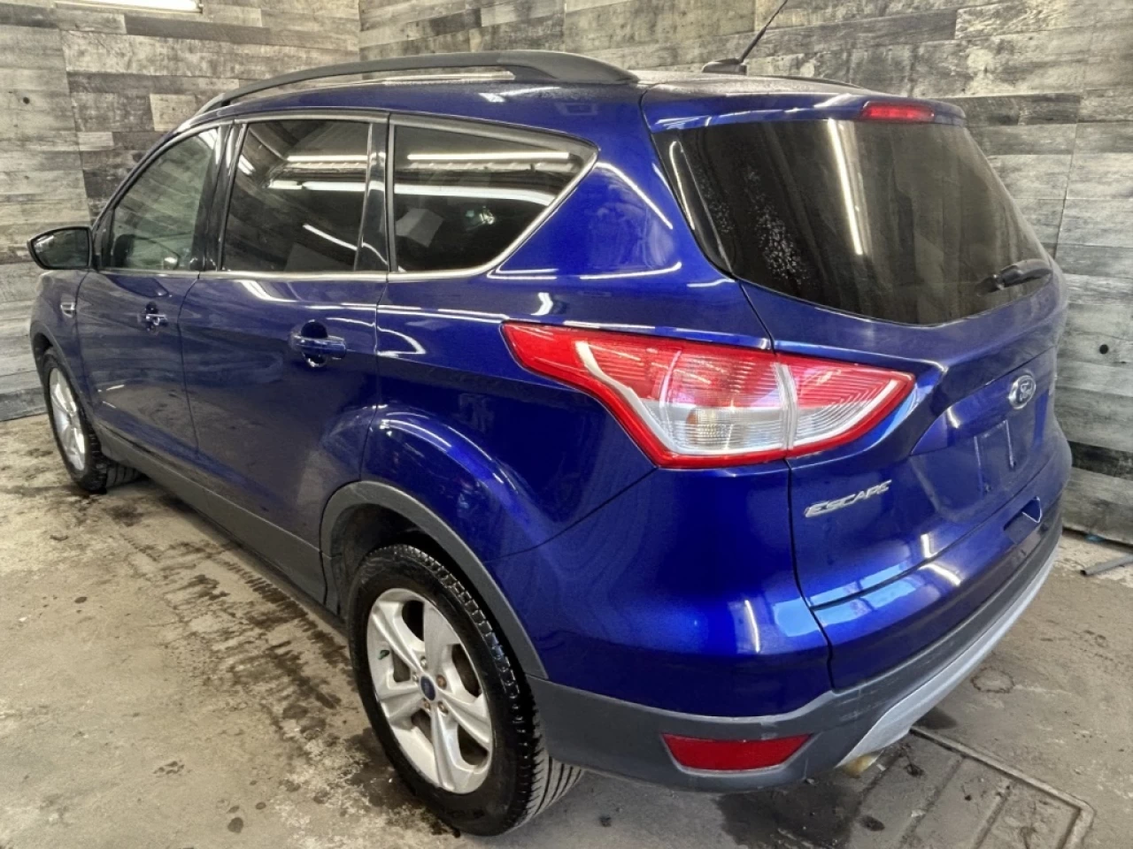2015 Ford Escape SE Image principale