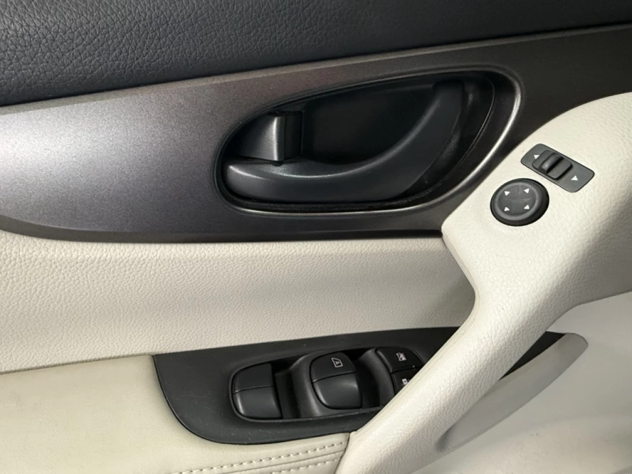 2021 Nissan Qashqai S AWD CAM DE RECUL ** APPROUVÉ À 99.9%** Image principale