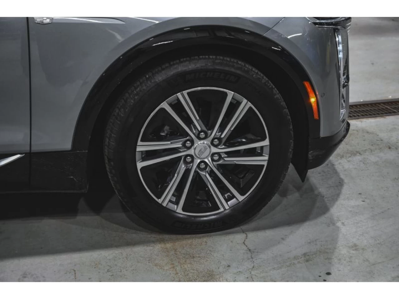 2024 Cadillac LYRIQ Luxury 2 AWD Image principale
