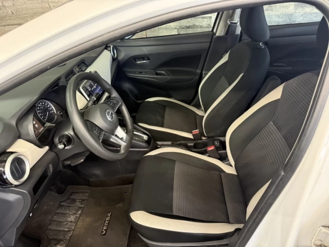 Nissan Versa SV AUTO BLUETOOTH MAGS **APPROUVÉ À 99.9%** 2021
