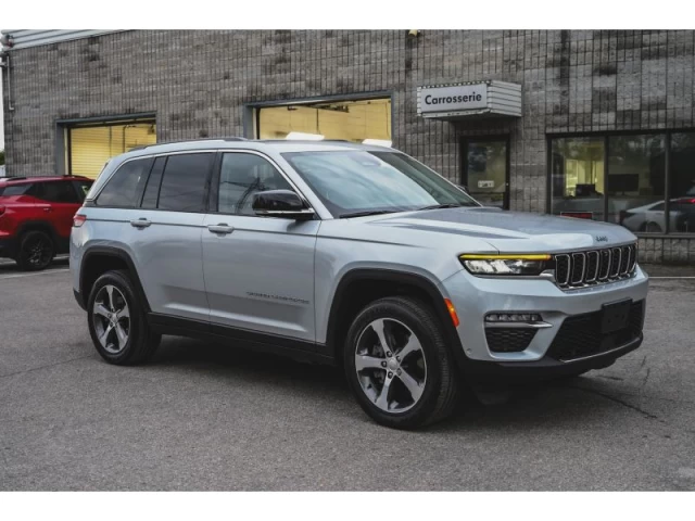 Jeep Grand Cherokee 4xe 4x4 LUXURY REAR SEAT VIDEO PASSENGER SCREEN 2022