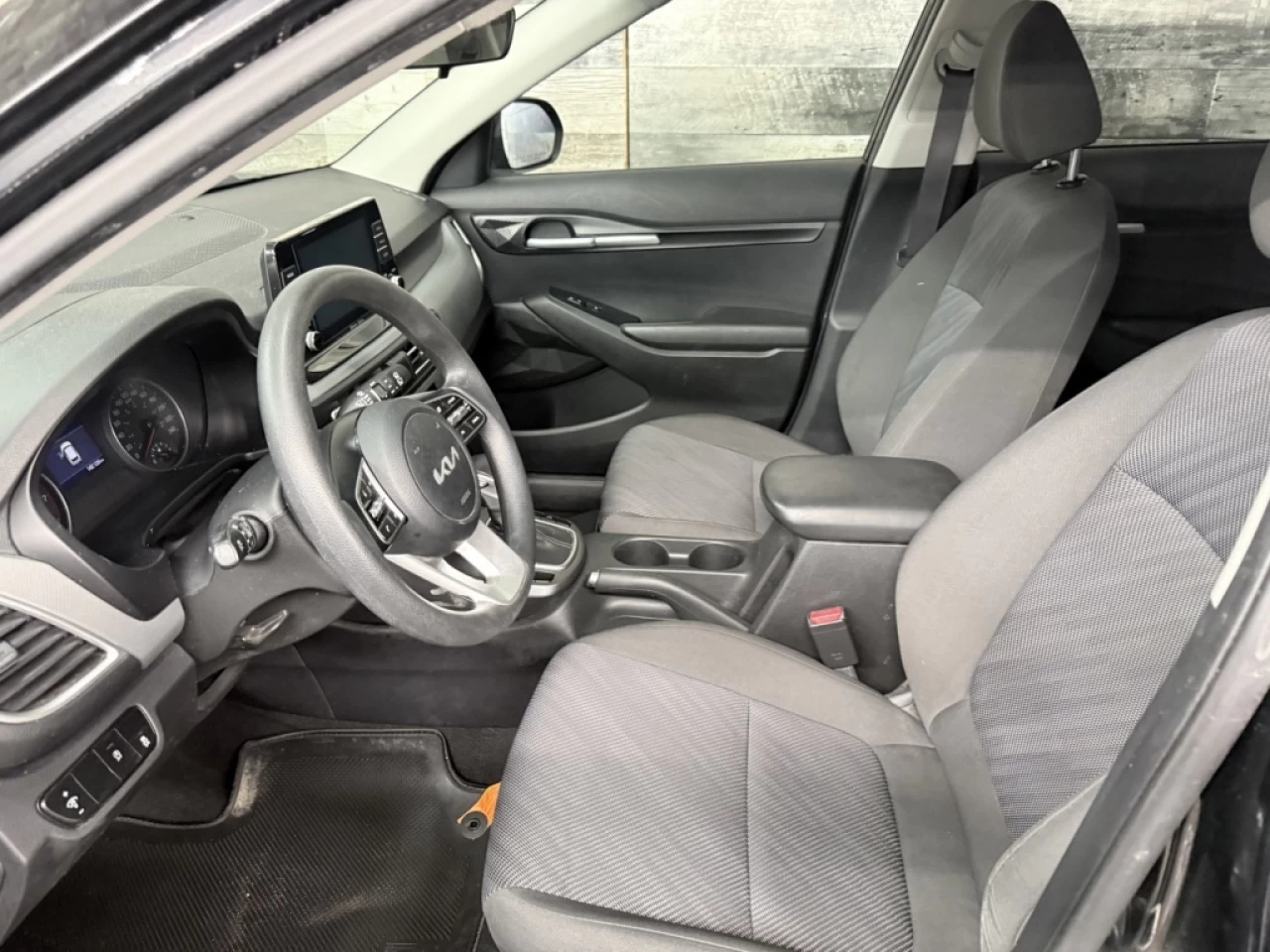 2022 Kia Seltos LX AWD  BLUETOOTH **APPROUVÉ À 99.9%** Image principale