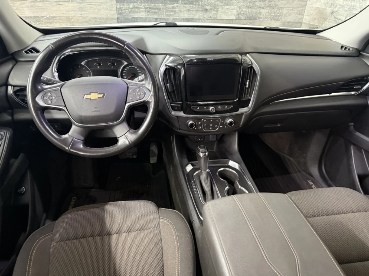 2018 Chevrolet Traverse LT 8 PASS AWD CAM DE RECUL **APPROUVÉ À 99.9%** Image principale