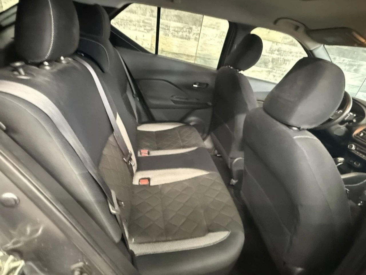 2018 Nissan Kicks SV Bluetooth camera recul **ApprouvÉe 99,9%** Image principale