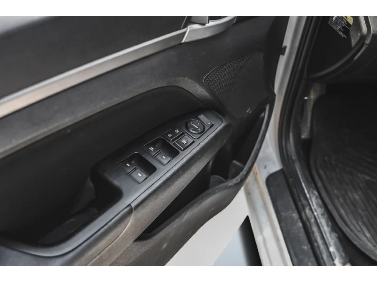 2017 Hyundai Elantra 4dr Sdn Auto GL Main Image