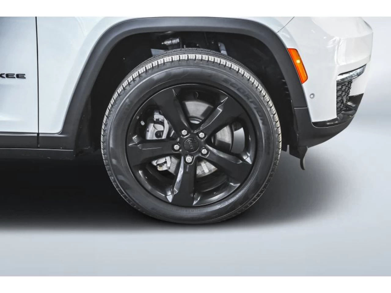 2024 Jeep Grand Cherokee L Limited 4x4 LUXURY TECH 2 BLACK APPEARANCE PCK Main Image