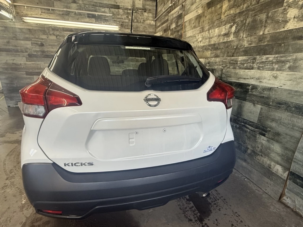2019 Nissan Kicks SR AUTO CAM DE RECUL BLUETOOTH **APPROUVÉ À 99.9%* Image principale
