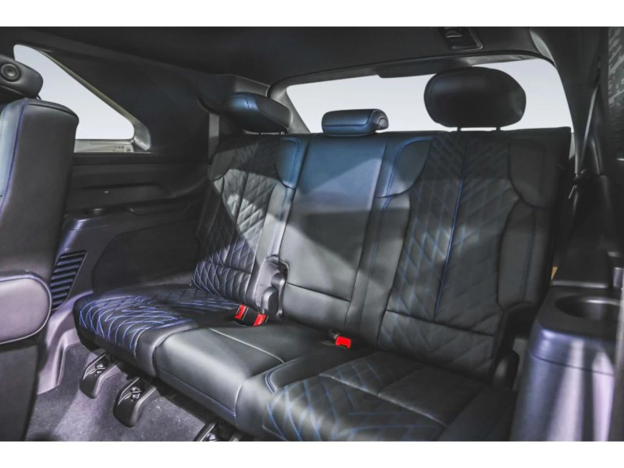2025 Cadillac Escalade AWD Sport 1 wrap satin valeur 10000$ Main Image
