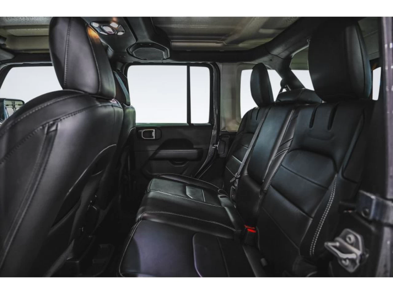 2022 Jeep Wrangler Unlimited Sahara 4x4 Image principale