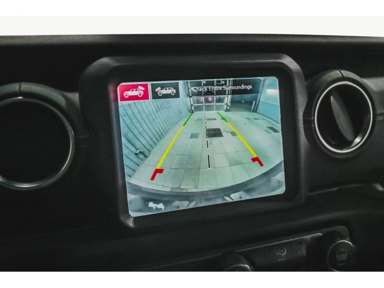 2021 Jeep Wrangler 4XE Unlimited Sahara 4X4 SKY ONE-TOUCH COLD WEATHE Main Image